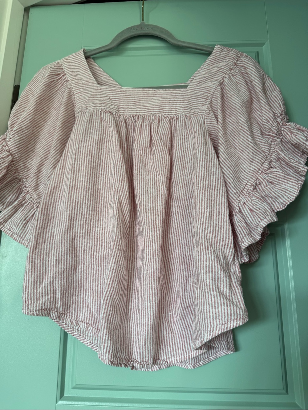 BeachLunchLounge XS Linen Cotton Striped Ruffle Sleeve Blouse Red White
